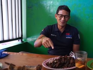 Sandiaga Uno Jelajah Indonesia, Makan Belut hingga Pecel Lele Sandiaga Uno Jelajah Indonesia, Makan Belut hingga Pecel Lele