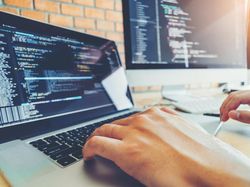 BUMN PT INTI Buka Lowongan Kerja buat Lulusan D3-S1 Teknik, Buruan Daftar!