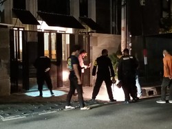 Tim Gegana Cek Ledakan Diduga Petasan di Depan Kantor KAMI Menteng