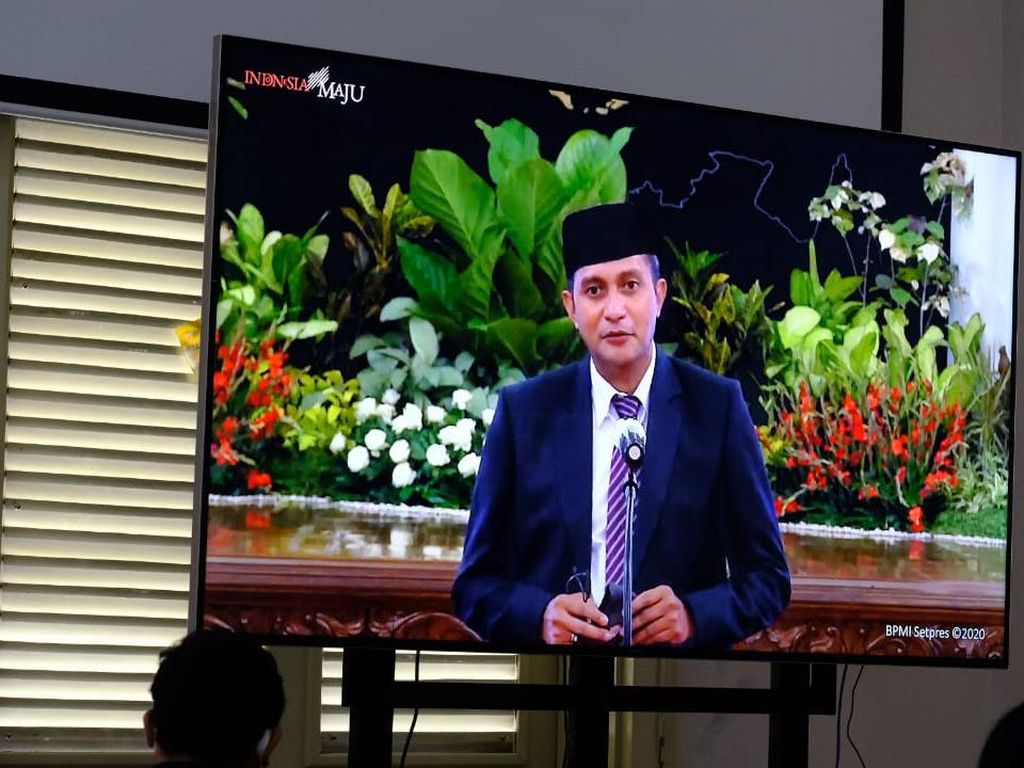 Eddy Hiariej Langsung Bertemu Menkumham Yasonna Laoly Usai Dilantik Eddy Hiariej Langsung Bertemu Menkumham Yasonna Laoly Usai Dilantik