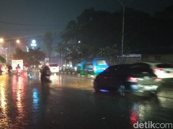 Tol Air Masih Belum Efektif Tangkal Luapan Air di Bandung?