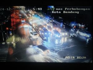 Hujan Deras, Bandung Dikepung Banjir Hujan Deras, Bandung Dikepung Banjir