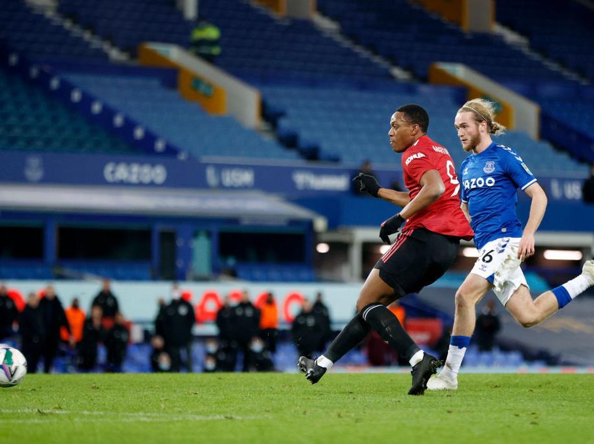 9 data-fakta Manchester United vs Everton. (Foto: Getty Images/Clive Brunskill)