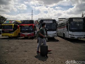 Libur Nataru Saat Pandemi, Jumlah Penumpang Bus di Terminal Ini Turun