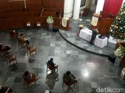Ibadat Malam Natal di Gereja Immanuel Terapkan Protokol Kesehatan