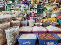 Disdag Surabaya Operasi Pasar Stabilkan Kenaikan Harga Jelang Ramadhan