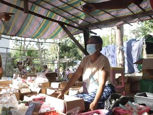 Buka Seminggu Sekali, Pedagang Sembako Untung Rp 3 Juta Sehari Buka Seminggu Sekali, Pedagang Sembako Untung Rp 3 Juta Sehari