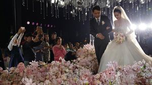 10 Foto Ini Bukti Pernikahan di China Kembali Meriah Setelah Wabah Corona