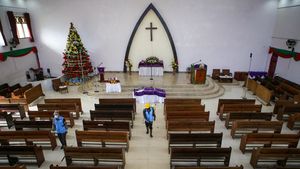 Saat Gereja di Berbagai Daerah Indonesia Bersiap Sambut Natal