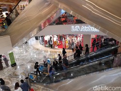 Pengunjung Mal Kota Kasablanka Wajib Download Aplikasi PeduliLindungi