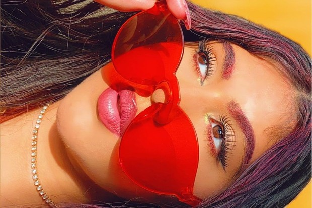 Alis yang diwarnai tampak lebih gaya dan berkarakter