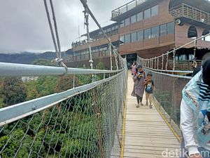 Libur Nataru, Pelancong Sambangi Wisata Alam di Bandung