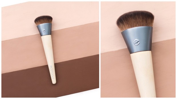EcoTools Wonder Cover Complexion Brush
