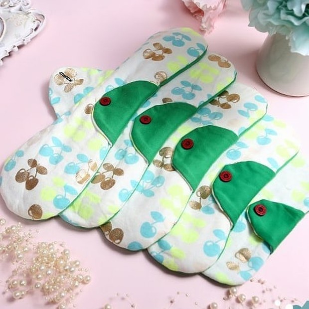 Pilih pembalut kain dengan ukuran yang tepat.