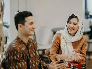 Respons Nino Fernandez Soal Hubungan dengan Hannah Al Rashid Respons Nino Fernandez Soal Hubungan dengan Hannah Al Rashid