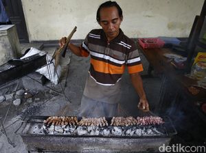 5 Kuliner Legendaris Tegal yang Masih Eksis, Warteg hingga Sate Batibul 5 Kuliner Legendaris Tegal yang Masih Eksis, Warteg hingga Sate Batibul