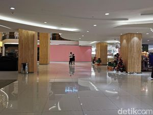Hari Pertama Mal Buka Sampai Jam 7 Malam, Pengusaha Rugi Berapa?