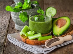 Jus Alpukat untuk Ibu Hamil dan Manfaatnya