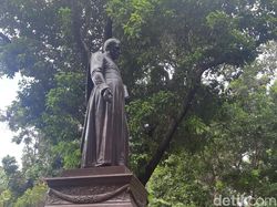 Kisah Pastor Van der Grinten, Penyelamat Anak Blasteran yang Telantar