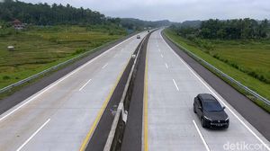 Pemandangan Indah Road Trip Jakarta-Bali di Tol Trans Jawa