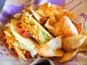 Mencicipi Taco Supreme yang Hits di Taco Bell Mencicipi Taco Supreme yang Hits di Taco Bell