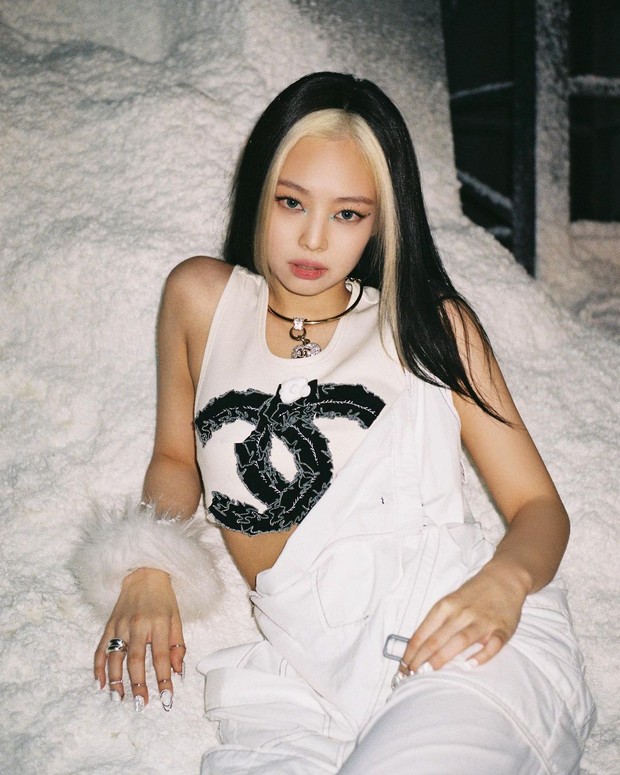 Jennie blackpink brand ambassador chanel