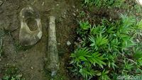 Ini Dia Batu Tiang Putulabok yang Dikeramatkan Suku Dayak Taman