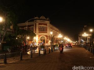 Kini Kota Lama Semarang Akan Tutup Jam 9 Malam