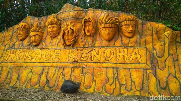 Ini Monumen Hokage Naruto dari Ponorogo