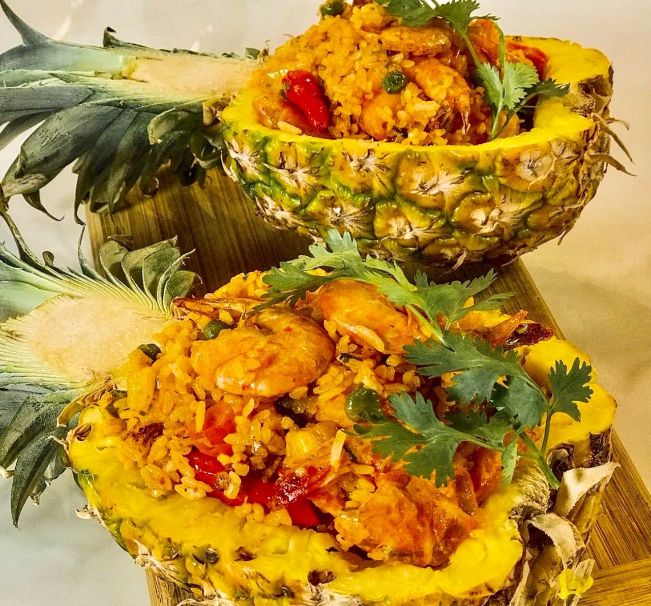 Nasi Goreng Nanas dan Seafood