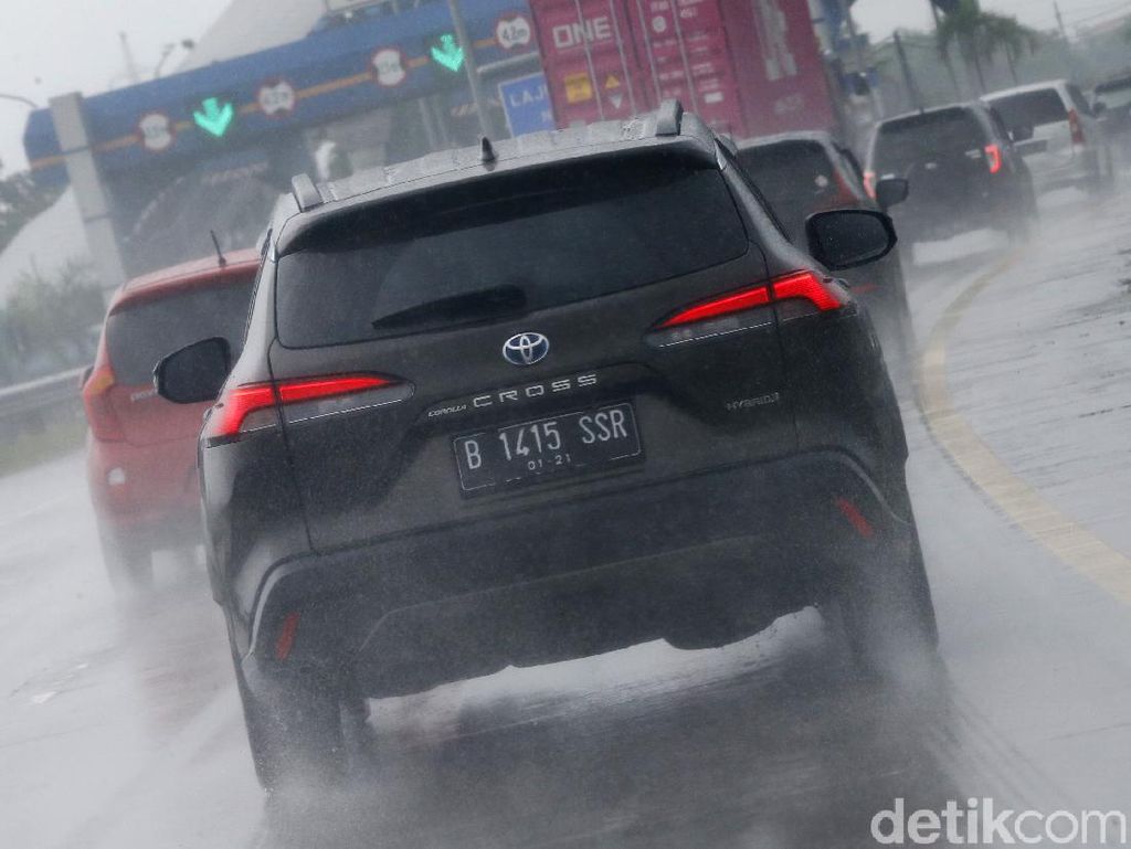 5 Langkah Merawat Mobil di Kondisi Cuaca Tak Menentu 5 Langkah Merawat Mobil di Kondisi Cuaca Tak Menentu