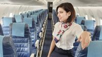 7 Foto Pramugari Cantik yang Kini Jual Alpukat Setelah Di-PHK karena Corona