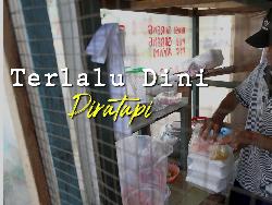 Kisah Inspiratif Pedagang Bubur Ayam di PLBN Nanga Badau