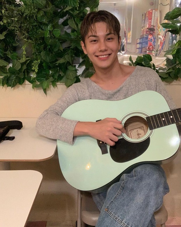 Penyanyi sekaligus penyanyi, Yong Zoo, mengisi suaranya untuk OST. Sweet Home/Sumber/Instagram/meetyz. Penyanyi sekaligus penyanyi, Yong Zoo, mengisi suaranya untuk OST. Sweet Home