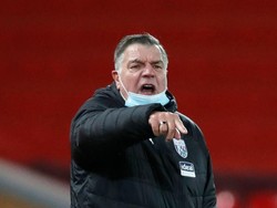 Big Sam Kembali Jadi Batu Sandungan Liverpool di Anfield