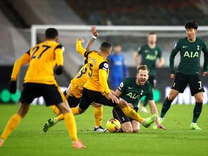 Ndombele Cetak Gol Kilat Saat Tottenham Vs Wolves