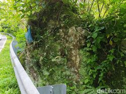 Batu Aneh Dekat Makam Kramat di Ciamis yang Sukar Hancur