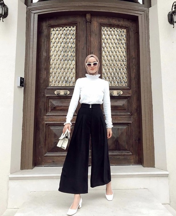 7 Tips Foto Agar Terlihat Lebih Tinggi