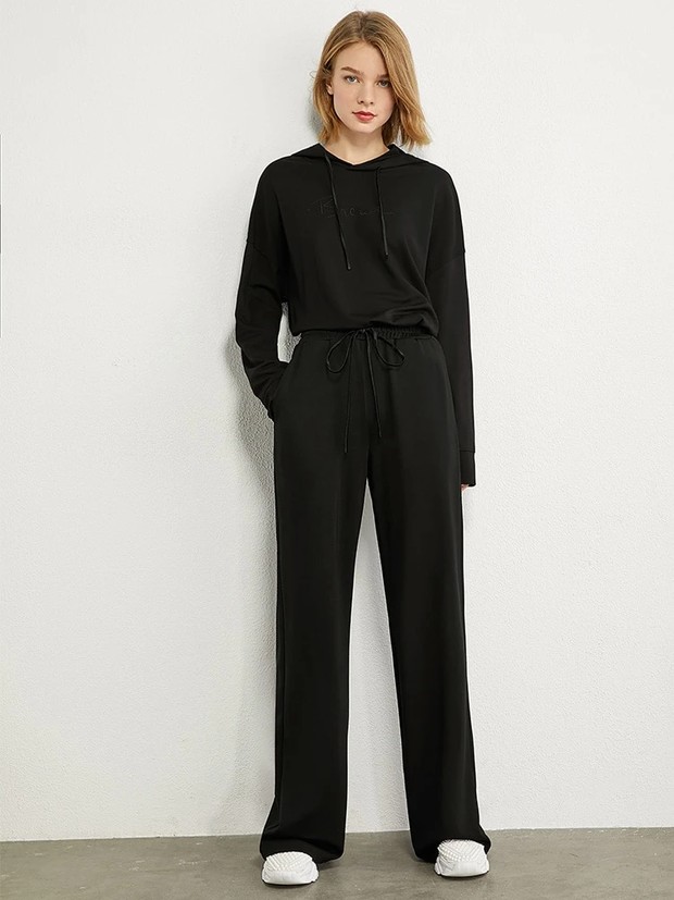 7 Tips Foto Agar Terlihat Lebih Tinggi