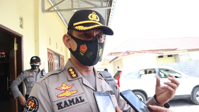 Kabid Humas Polda Papua Kombes Ahmad Musthofa Kamal (dok Istimewa) Kabid Humas Polda Papua Kombes Ahmad Musthofa Kamal (dok Istimewa)