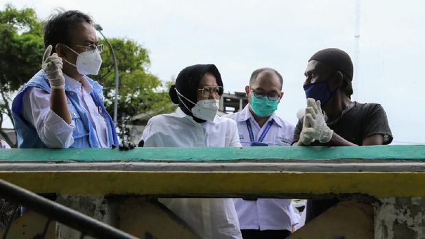 Menteri Sosial Tri Rismaharini