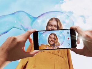 Fitur AI Mixed Portrait di OPPO Reno5 Hadirkan Cara Kebersamaan Baru