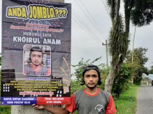 Geger Pria Tawarkan Jasa Teman Malam Tahun Baru Khusus Jomblo