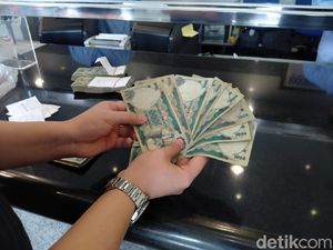 Cerita Penukar Uang Tak Laku di BI: Warisan Nenek 30 Tahun Lalu Cerita Penukar Uang Tak Laku di BI: Warisan Nenek 30 Tahun Lalu