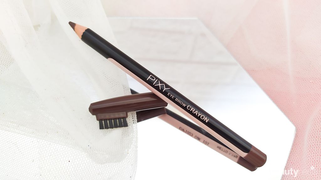 Tutorial Makeup Festive Season dengan Pixy