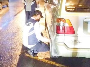 Parkir Sembarangan, Mobil Digembosi di Yogyakarta