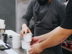 Mau Jual Makanan di Cloud Kitchen? Bisa Cuan Tanpa Modal Nih!