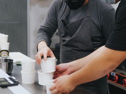 Mau Jual Makanan di Cloud Kitchen? Bisa Cuan Tanpa Modal Nih!