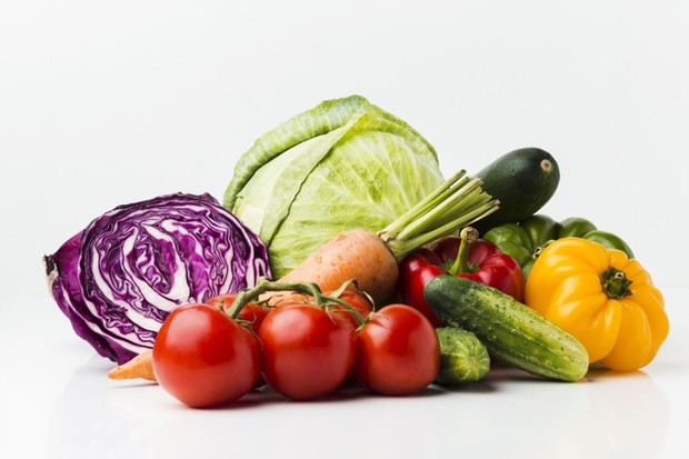 Cara Mengatasi Migrain Karena Menstruasi dengan Konsumsi Banyak Sayuran/Freepik.com