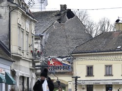 Detik-detik Gempa M 6,3 Guncang Kroasia
